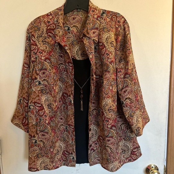 Women's 1X Blouse Notations Woman Long Sleeves Button Down Paisley Print blouse - Picture 1 of 10